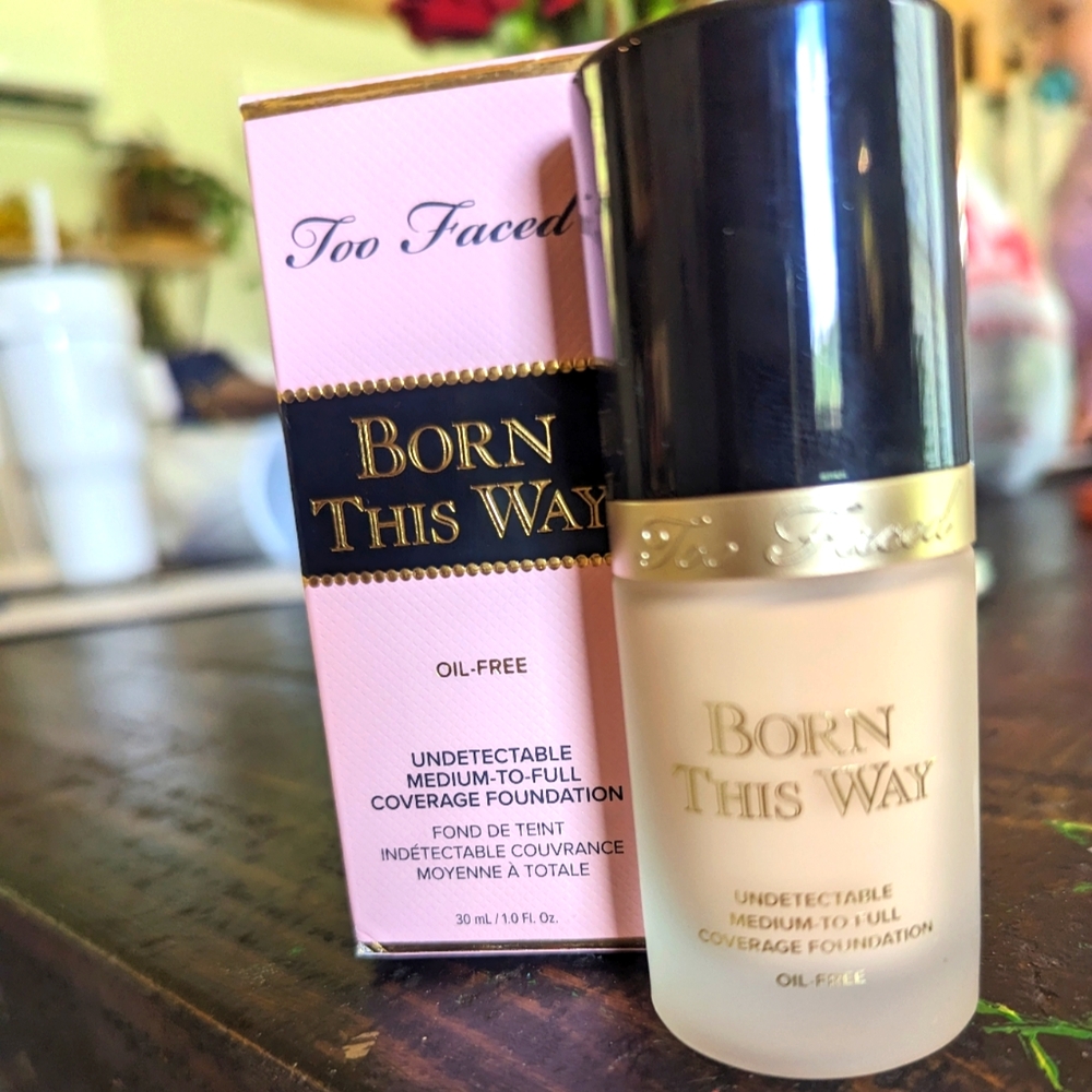 Too Faced Born This Way Foundation in Pearl